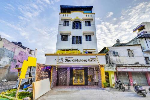 The K11 Golden Gate,,3 star