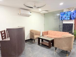 mauryan signature hotel with airport view