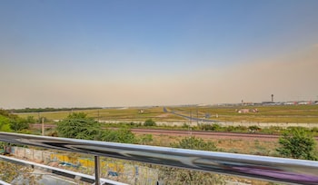mauryan signature hotel with airport view