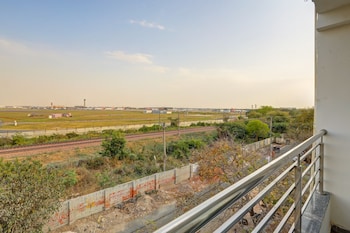 mauryan signature hotel with airport view