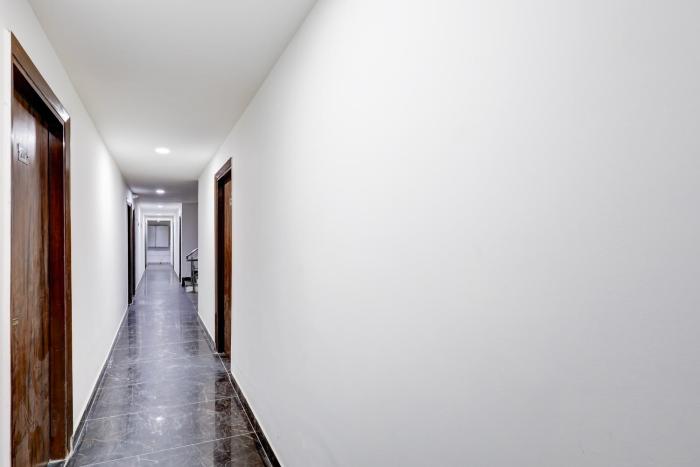 mauryan signature hotel with airport view