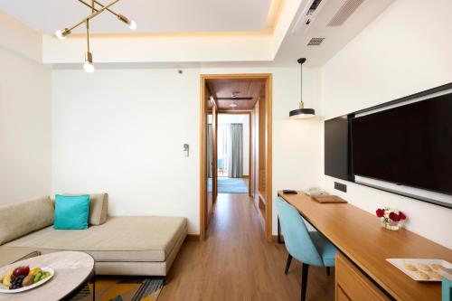 iris sarovar portico sector 85 gurugram