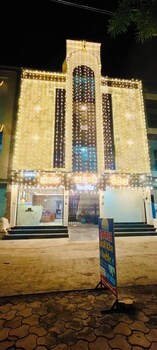 hotel laxmi palace and restaurants