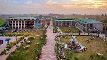 corbett elegant retreat