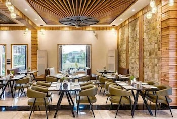 corbett elegant retreat