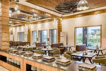 corbett elegant retreat