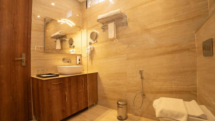 corbett elegant retreat