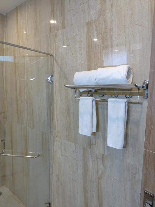 corbett elegant retreat