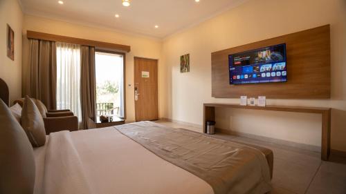 corbett elegant retreat