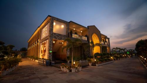 corbett elegant retreat