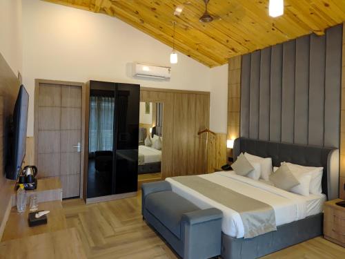 corbett elegant retreat