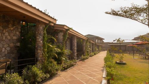 corbett elegant retreat