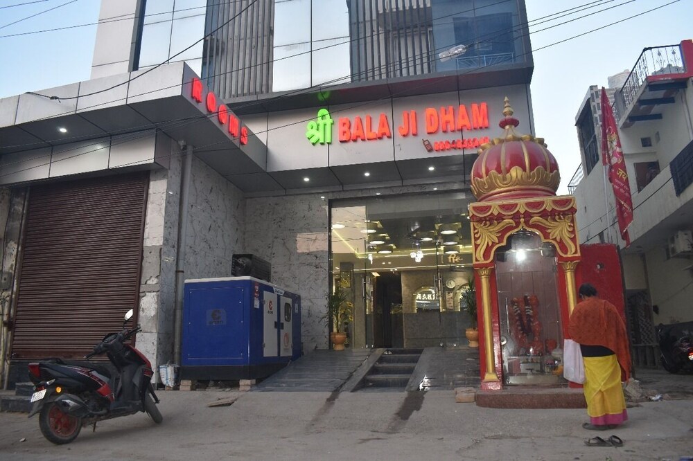 shri balaji dham hotel