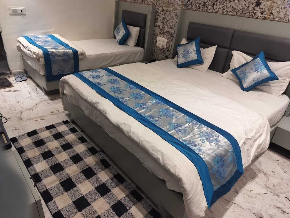 shri balaji dham hotel