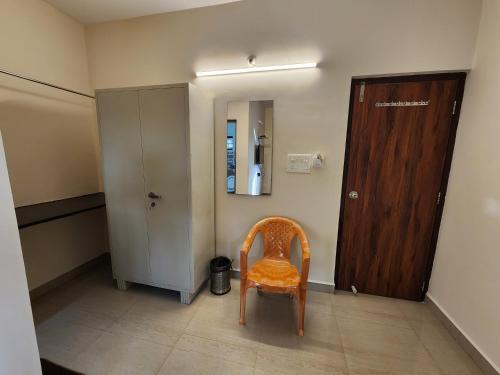 Sai Sharad Hotel,,3 star