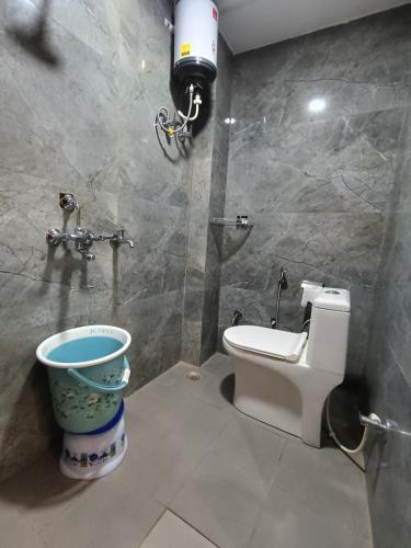 Celestial Inn,,4 star