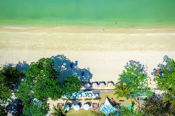 bjandradisson seaview hotel