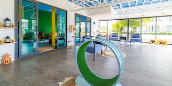 bjandradisson seaview hotel