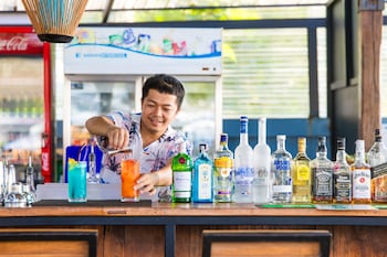 bjandradisson seaview hotel