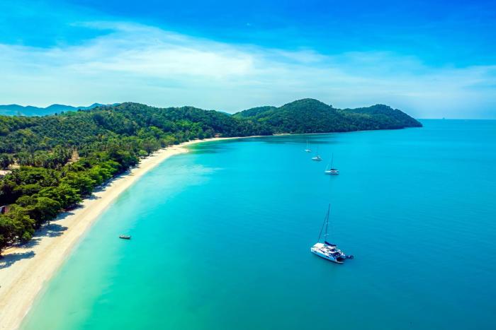 bjandradisson seaview hotel