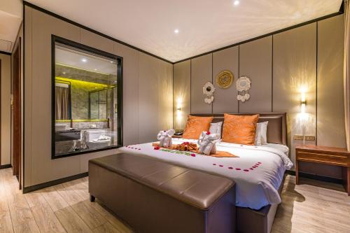 bjandradisson seaview hotel