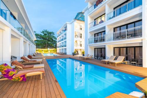 bjandradisson seaview hotel