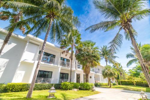 bjandradisson seaview hotel