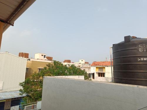 trendz service apartments