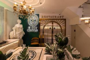 deep hotel