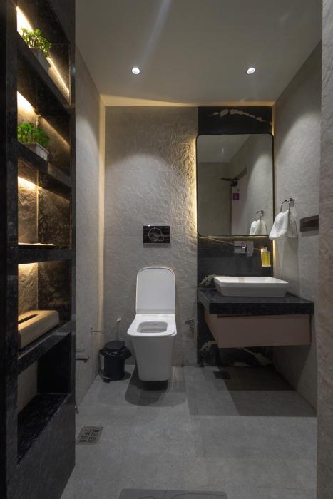 deep hotel
