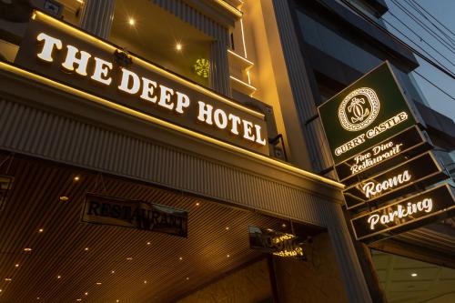 Deep Hotel,,3 star