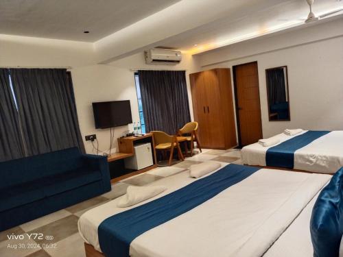 Hotel Prince Garden Daman,,3 star