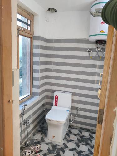 Konka Guest House,,2 star