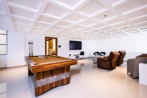 royal plaza inn by rak rooms