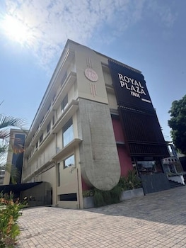 royal plaza inn by rak rooms