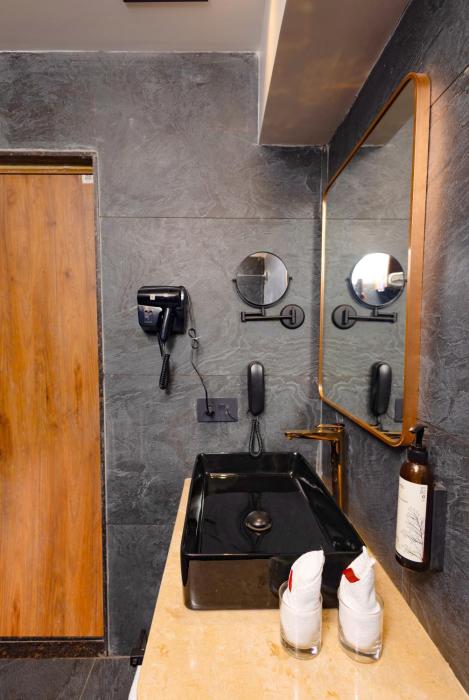 royal plaza inn by rak rooms