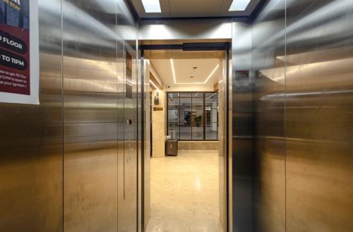 royal plaza inn by rak rooms