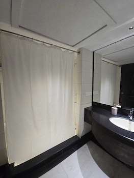 hotel supreme suites ludhiana