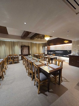 hotel supreme suites ludhiana