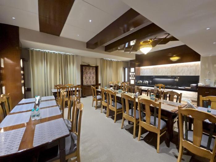 hotel supreme suites ludhiana