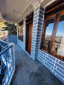 mountain view homestay