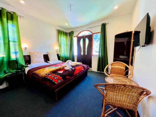 hotel golden peak sonamarg