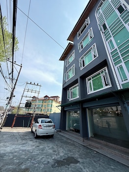 hotel alif stay