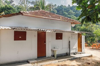 underground hostel by bilwa estate