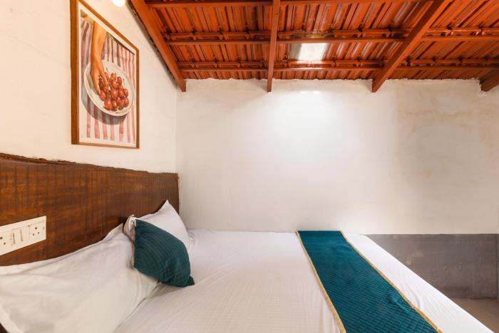 underground hostel by bilwa estate