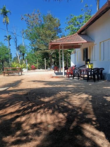 Underground Hostel By Bilwa Estate,,2 star