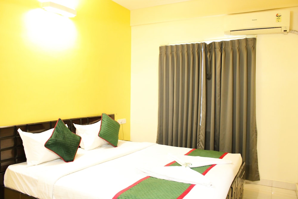 hotel crystal suites