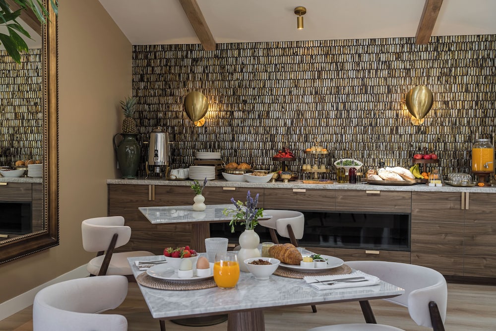 casia inn