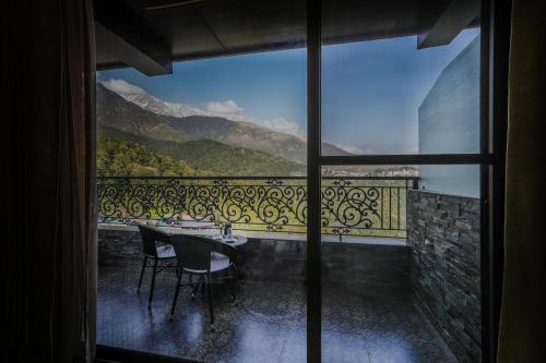 alivaa hotel mcleodganj