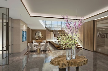 The Westin Flushing Laguardia Airport,,4 star